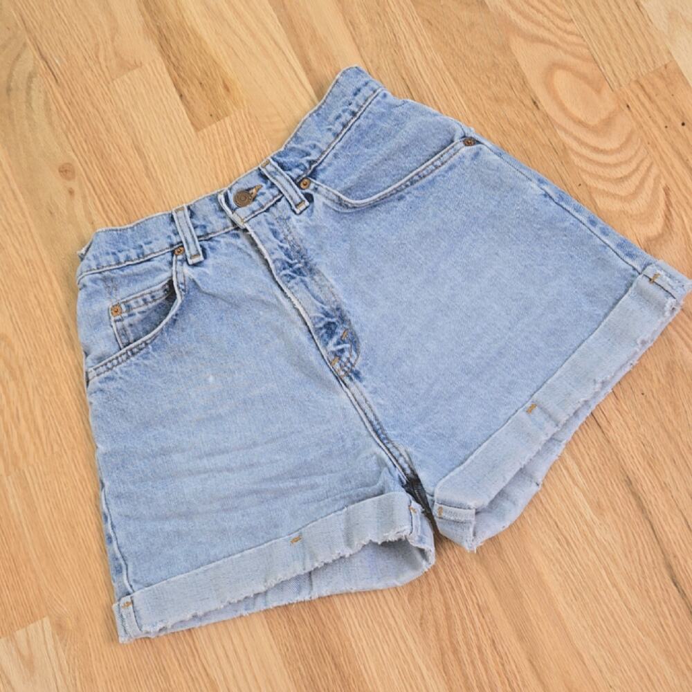 Vintage Levi's 954 Orange Tag Cuffed Shorts size 7 - Picture 7 of 7